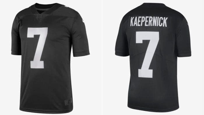 Nike #7 Colin Kaepernick Black Men's Stitched NFL Vapor Untouchable Limited Jersey